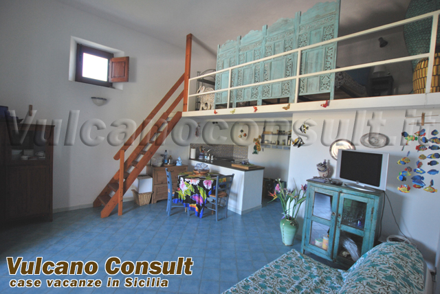 Vendesi villa Malfa Salina