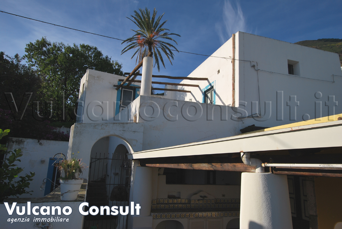 Casa vista mare Santa Marina Salina