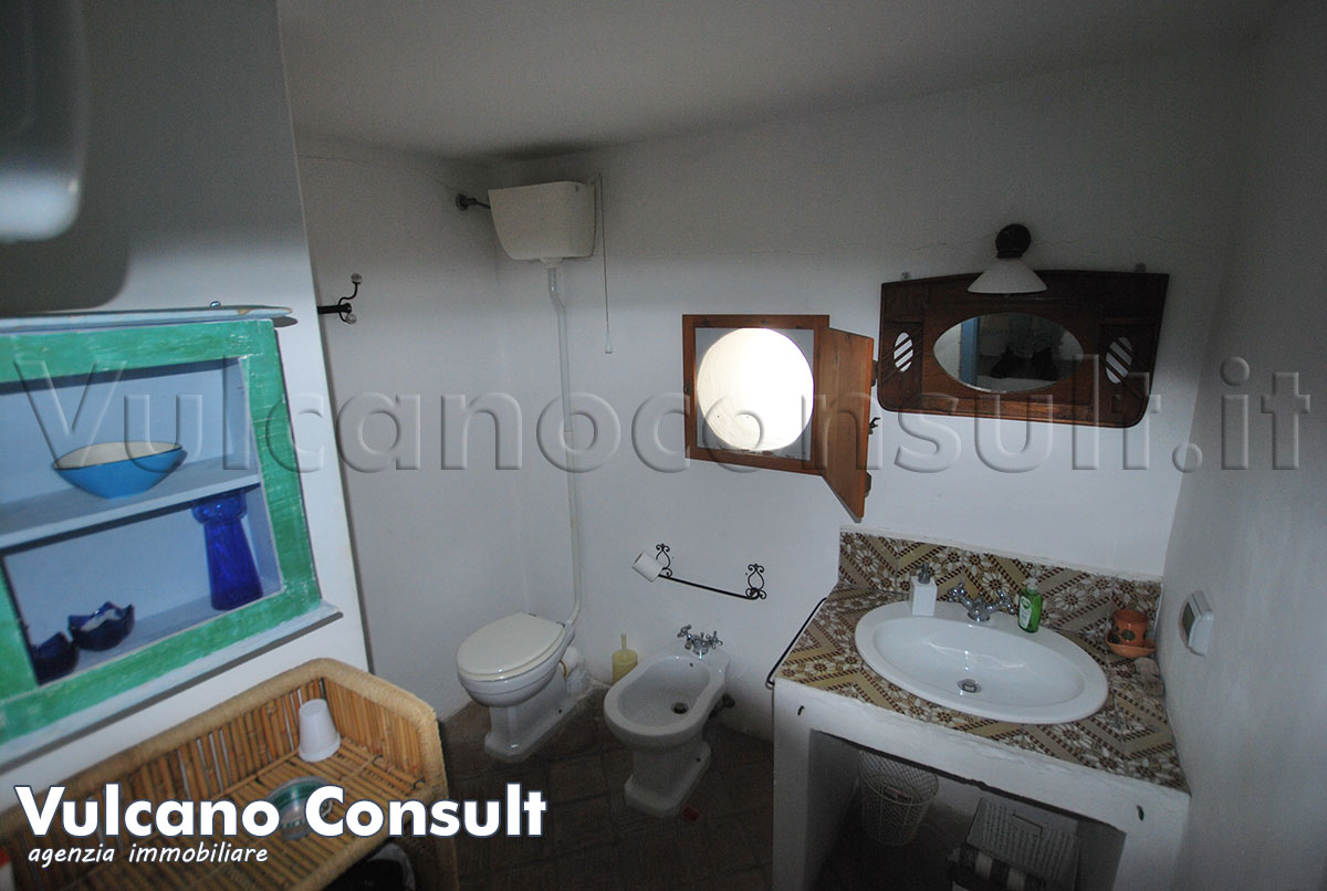 Bagno con doccia Bagno con doccia