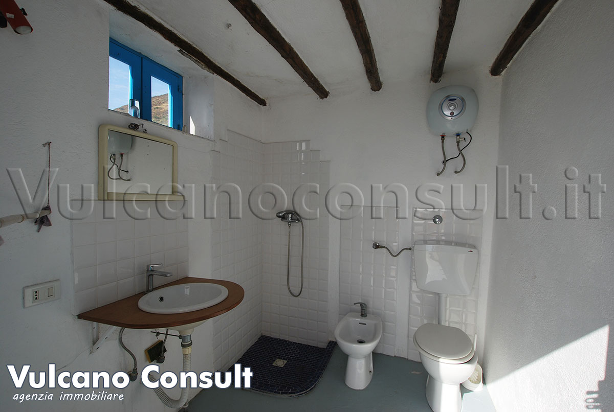 Bagno con doccia