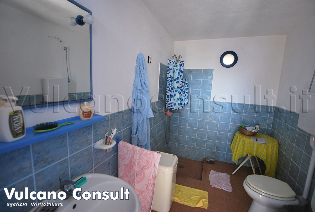 Bagno con doccia