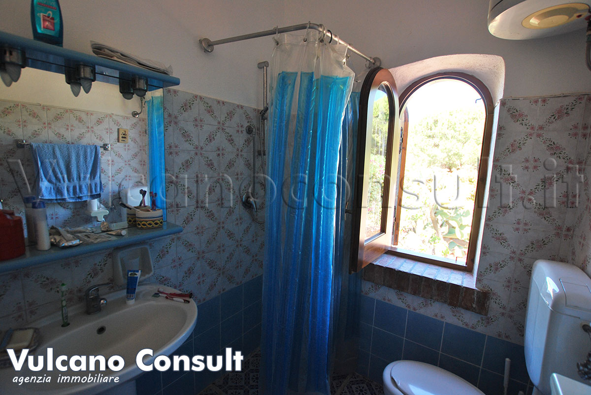 Bagno con doccia