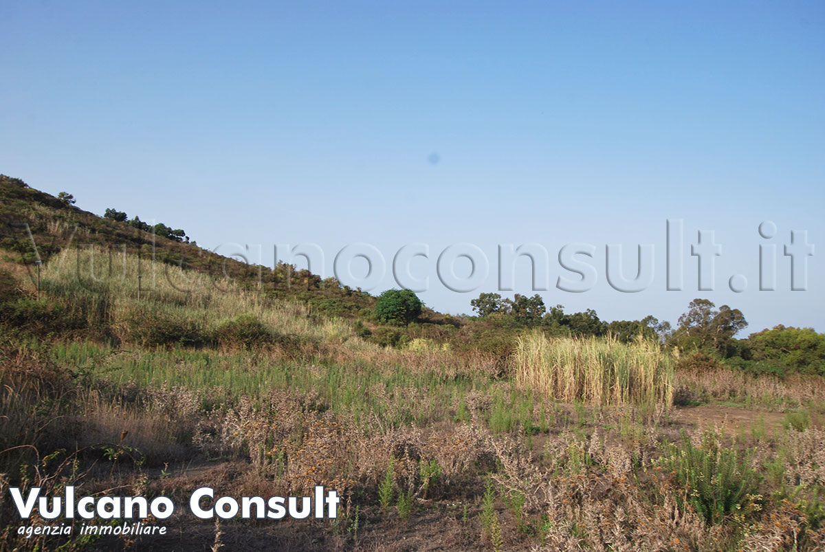 Terreno agricolo Vulcano Piano 1 Vulcano