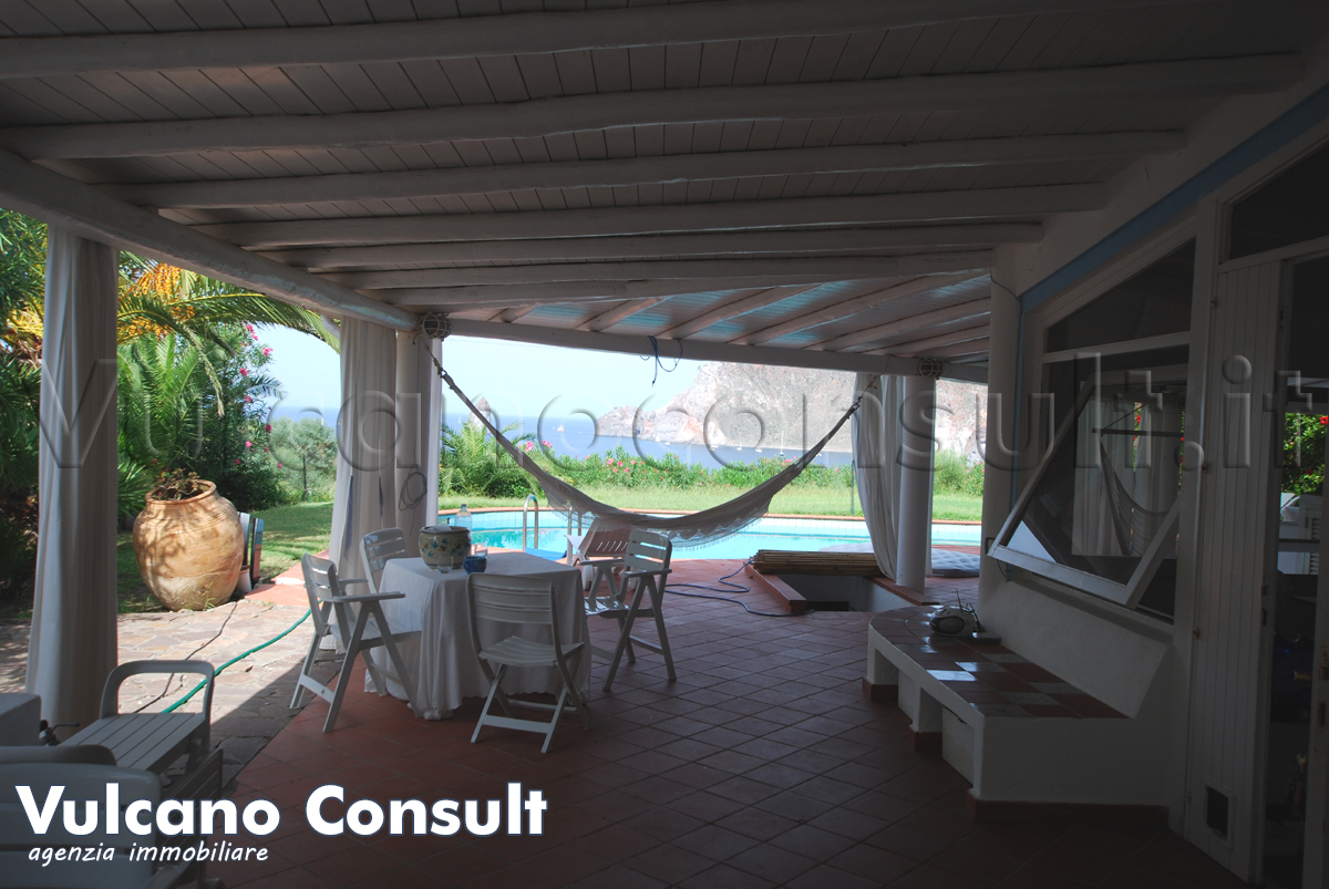 Casa con piscina Vulcano