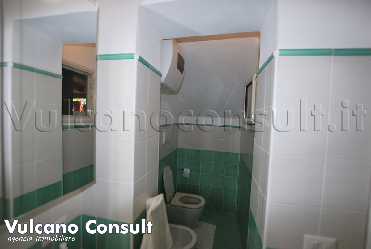 Bagno con doccia