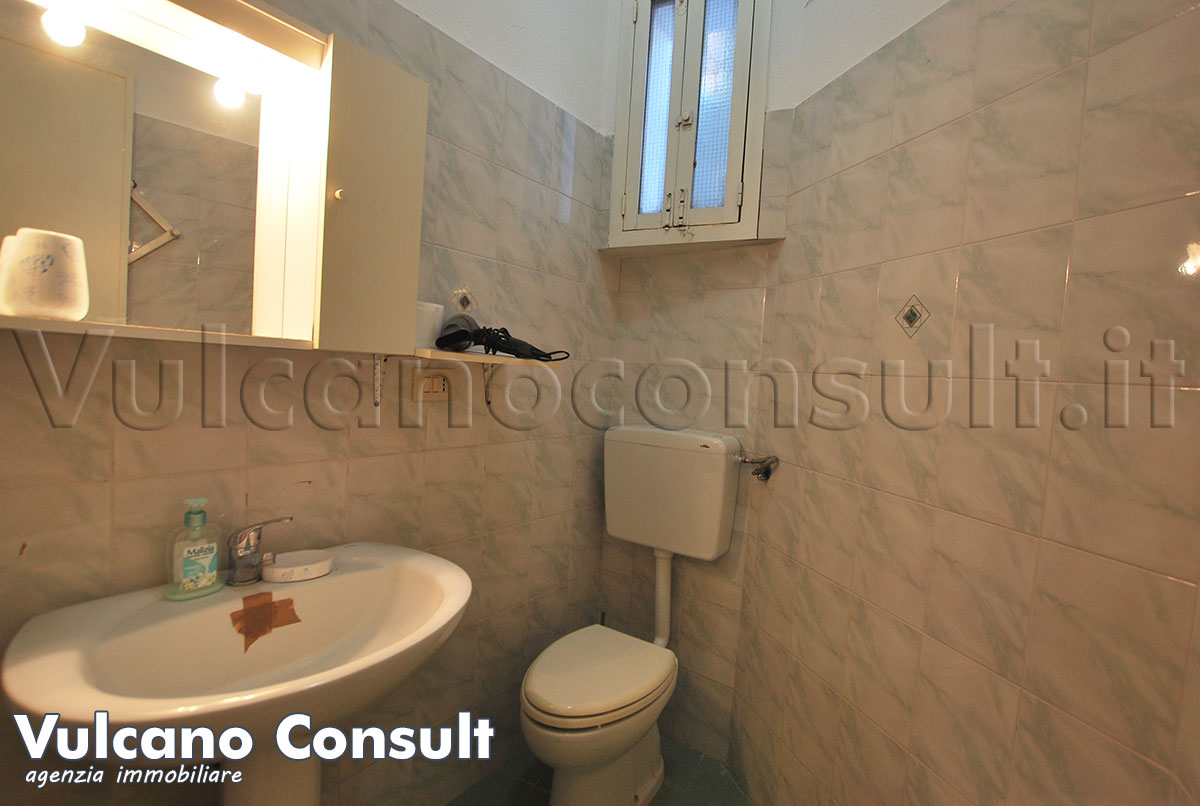 Bagno con doccia