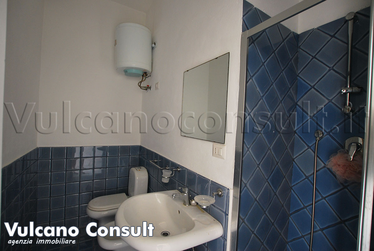 Bagno con doccia