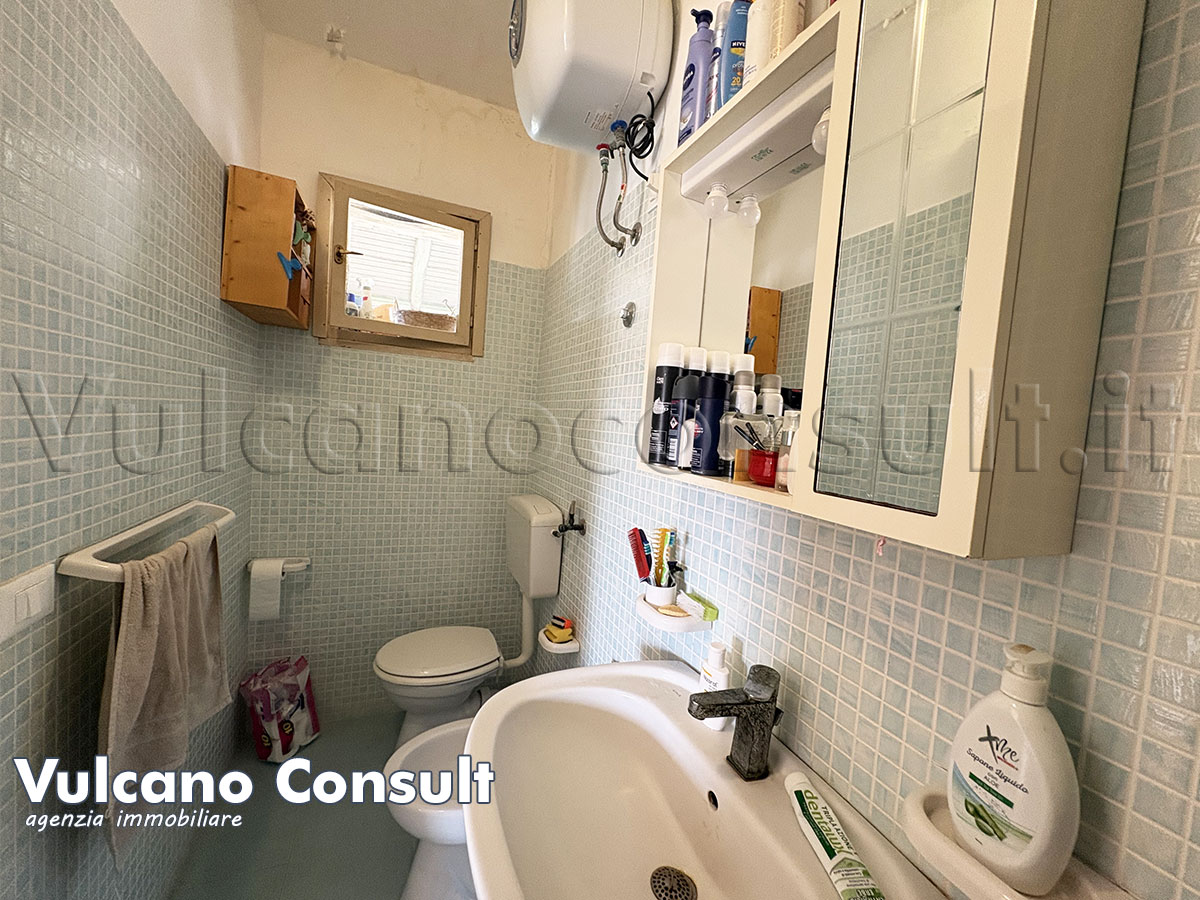 Bagno con doccia